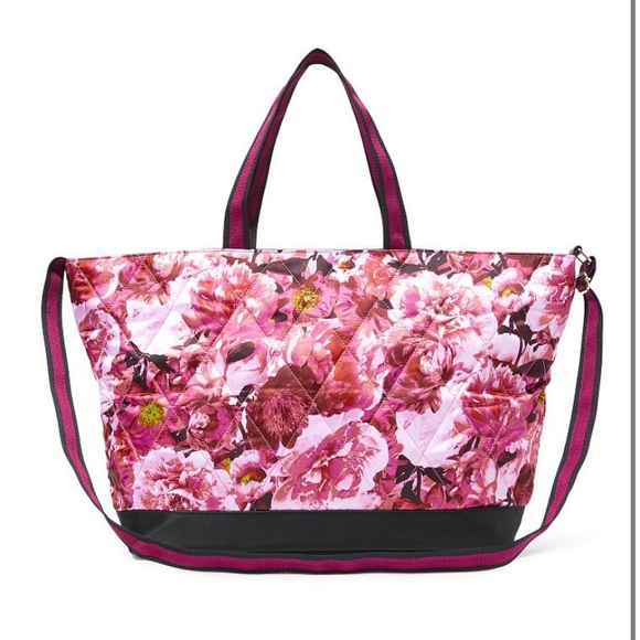 Large Victoria Secret Weekender Quilted Bag - Picture 2 of 4